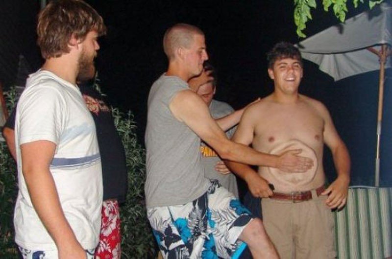 belly-slap-perfect-timing-934x